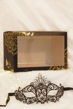 Venetian mask BL274616-1